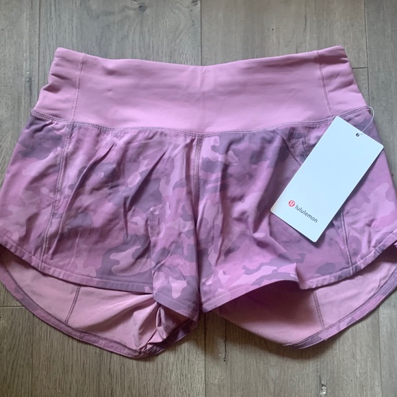 SOLD OUT NWT lululemon pink camo shorts - Picture 1 of 5